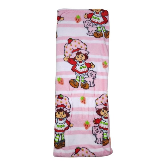 Strawberry Shortcake Plush Throw Blanket 50"x70" Pink White Striped Polyester - Picture 12 of 12